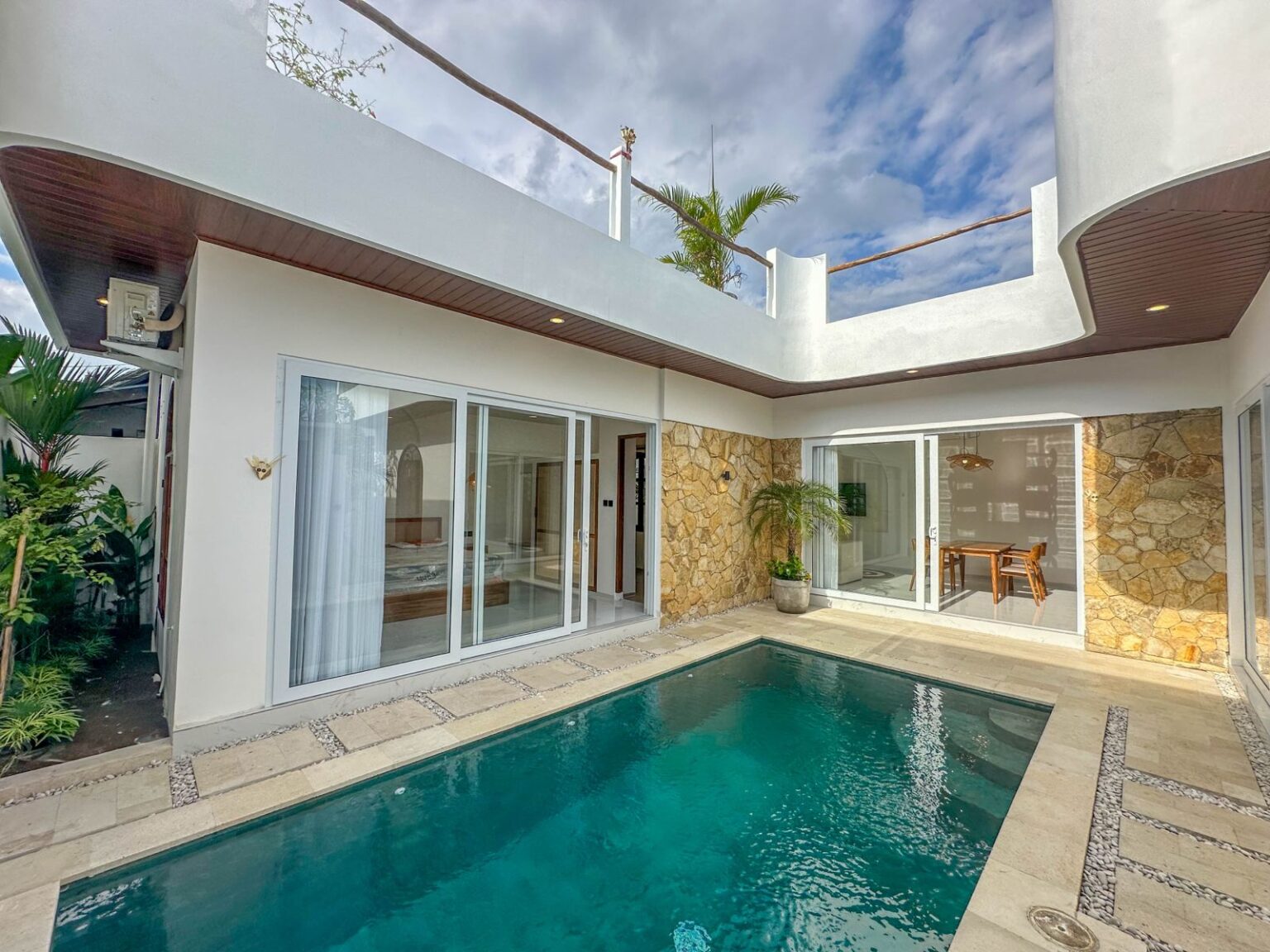 Brand New Two Bedroom Mediterranean Villa for Lease in Strategic Area ...